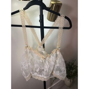 Solstice intimates tank LG ruffled lace ivory floral bows trendy layering LG euc